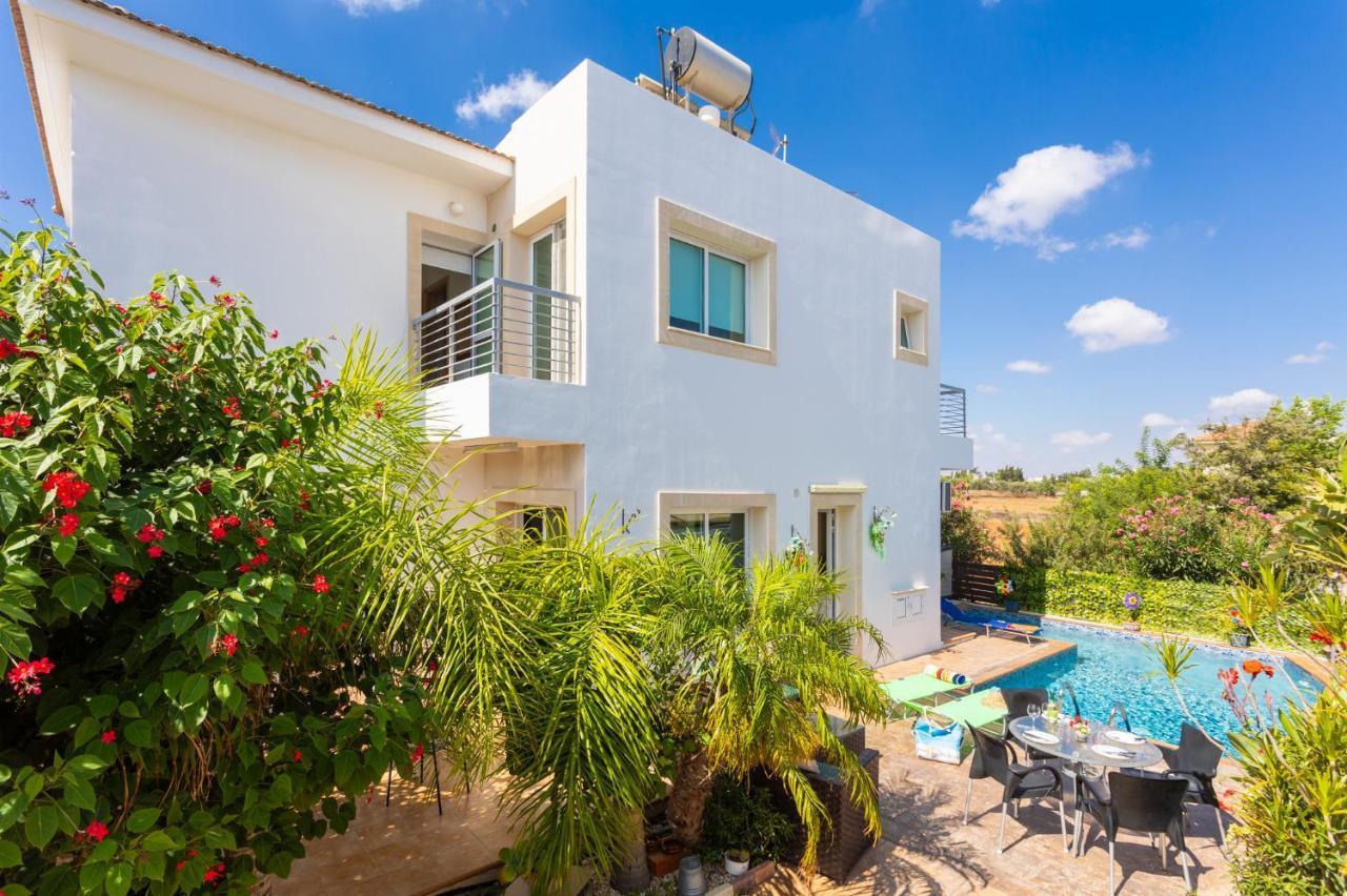Villa Kalliopi Paralimni Dış mekan fotoğraf